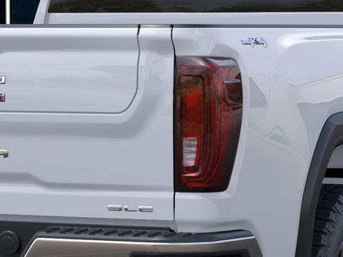 New 2026 GMC Sierra 2500 SLE w/ SLE Value Package; image 11