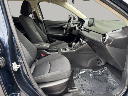 Used 2019 MAZDA CX-3 Sport w/ Sport I-ACTIVSENSE Package image 18