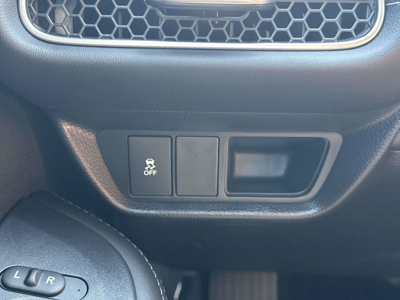 New 2027 Honda HR-V EX-L image 22