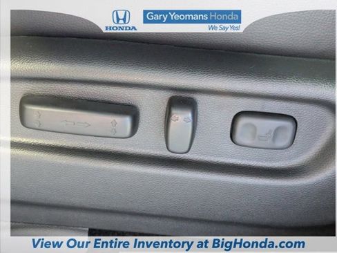 Used 2025 Honda Ridgeline Black Edition image 24