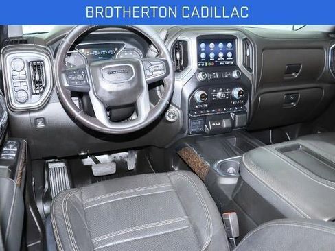 Certified 2022 GMC Sierra 2500 Denali w/ Denali Black Diamond Edition AWD/4WD image 29