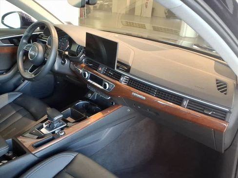 Used 2022 Audi A4 2.0T Premium w/ Convenience Package image 21