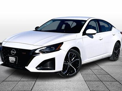 Used 2025 Nissan Altima 2.5 SR