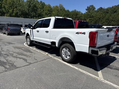 Used 2025 Ford F250 XLT AWD/4WD image 15