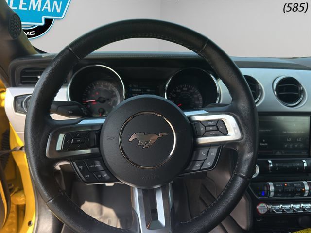 Used 2015 Ford Mustang GT Premium RWD image 12