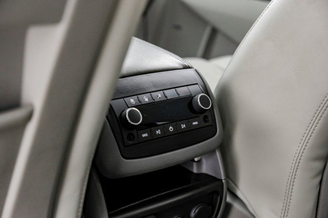 Used 2016 Buick Enclave Premium w/ Experience Buick Package FWD image 43