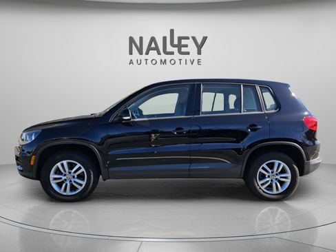 Used 2014 Volkswagen Tiguan S image 2