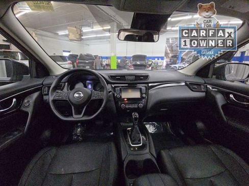 Used 2017 Nissan Rogue Sport SL w/ SL Premium Package AWD/4WD image 29