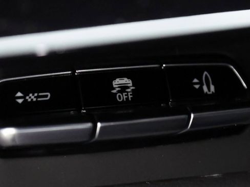 Used 2026 Chevrolet Corvette ZR1 w/ ZR1 Carbon Fiber Aero Package image 25