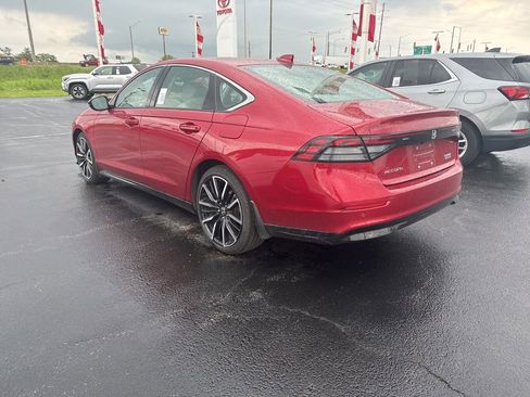 Used 2024 Honda Accord Touring image 5