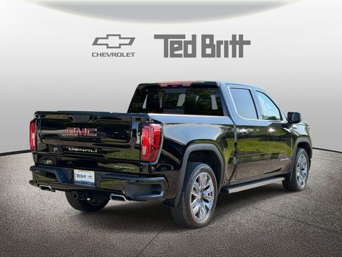 Used 2024 GMC Sierra 1500 Denali w/ Denali Reserve Package AWD/4WD image 4