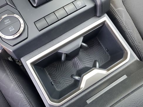 Used 2024 Toyota Tacoma SR5 image 24