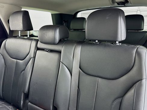 Used 2021 Hyundai Palisade SEL w/ Winter Package image 11