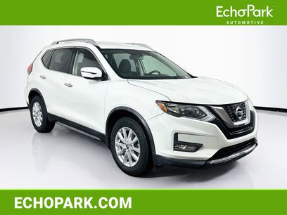 Used 2017 Nissan Rogue SV