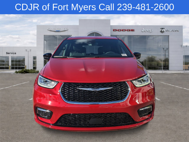 New 2026 Chrysler Pacifica Select FWD image 6