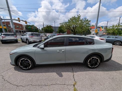 Used 2025 Kia K4 EX FWD image 9