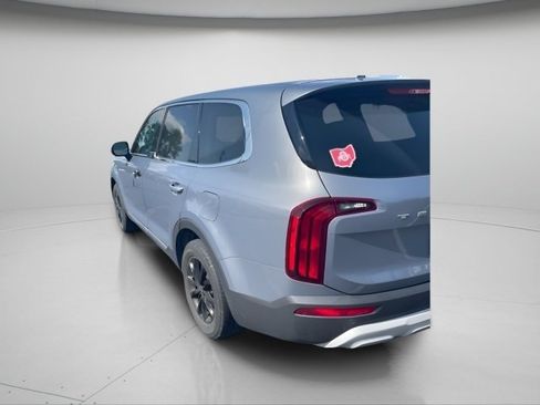Used 2020 Kia Telluride LX FWD image 6