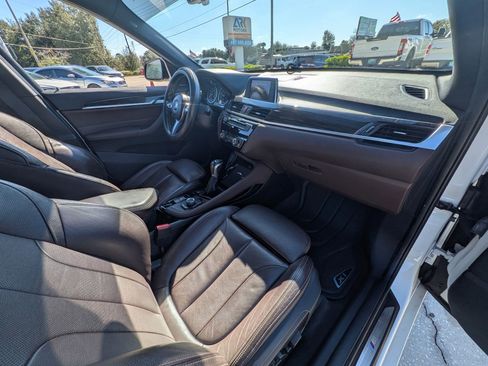 Used 2017 BMW X1 xDrive28i image 7