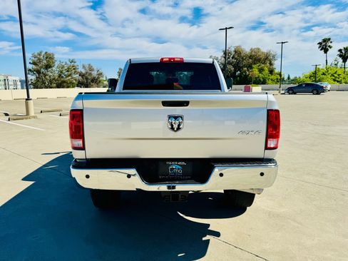 Used 2018 RAM 2500 Tradesman w/ Chrome Appearance Group AWD/4WD image 8