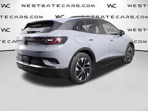 Used 2021 Volkswagen ID.4 Pro image 8