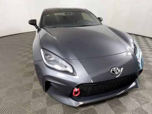 Used 2023 Toyota GR86 Premium w/ ALL Weather Mat Package (TMS) RWD image 12