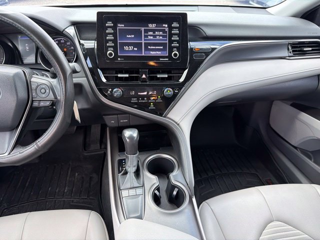 Used 2023 Toyota Camry SE FWD image 16