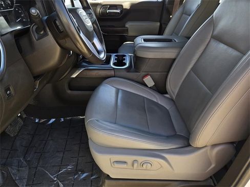 Used 2020 GMC Sierra 1500 SLT image 17