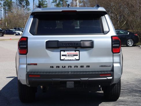 Used 2025 Toyota 4Runner TRD Off-Road Premium AWD/4WD image 5