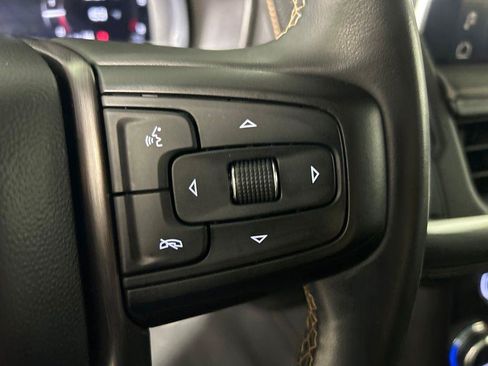 Used 2023 GMC Yukon XL AT4 w/ AT4 Premium Plus Package AWD/4WD image 36