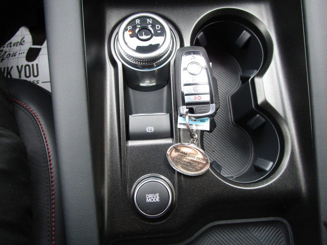 Used 2025 Ford Explorer ST-Line AWD/4WD image 23