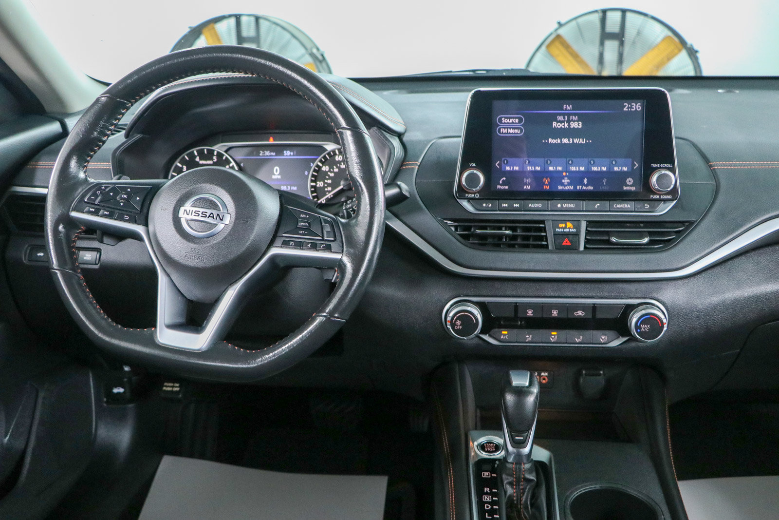 Used 2022 Nissan Altima 2.5 SR FWD image 17