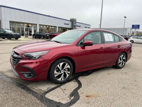 Certified 2025 Subaru Legacy Premium image 3