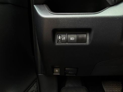Used 2024 Toyota RAV4 AWD Hybrid image 25