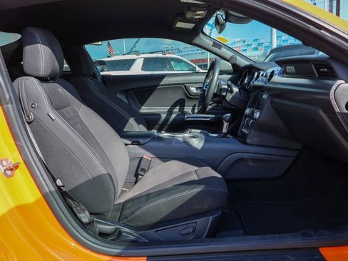 Used 2021 Ford Mustang EcoBoost w/ 2.3L High Performance Package image 9