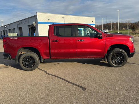 Used 2023 Chevrolet Silverado 1500 LT Trail Boss w/ Protection Package image 8