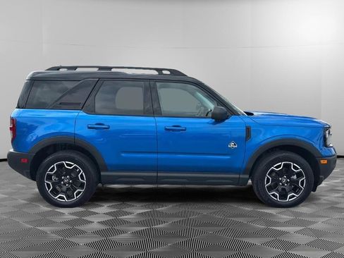 Used 2025 Ford Bronco Sport Outer Banks w/ Outer Banks Tech Package+ AWD/4WD image 6
