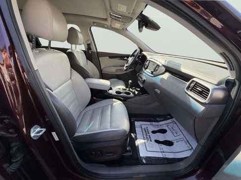 Used 2019 Kia Sorento SX AWD/4WD image 32