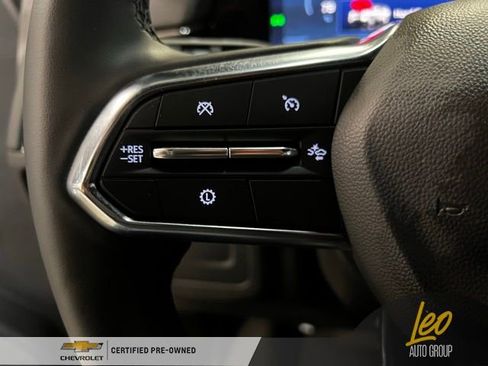 Used 2025 Chevrolet Tahoe Z71 w/ Comfort Package image 14