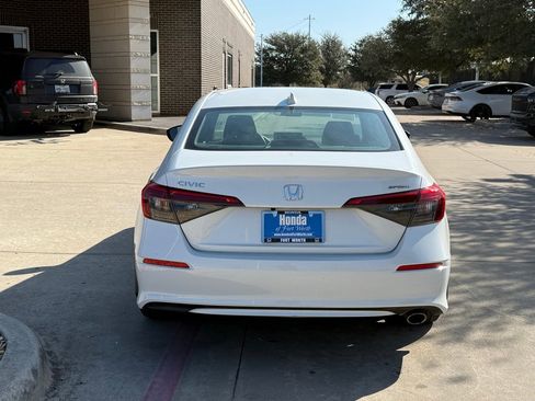 Certified 2023 Honda Civic Sport image 4