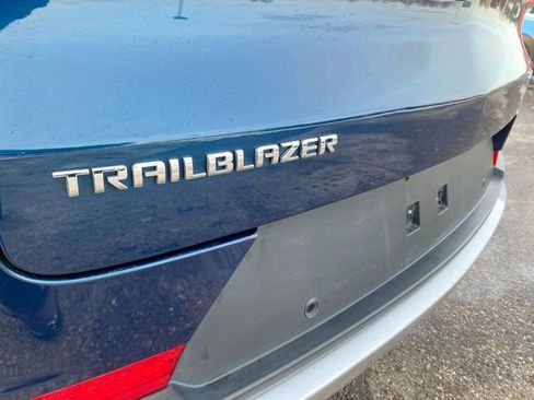 Used 2021 Chevrolet TrailBlazer LT w/ Convenience Package image 28