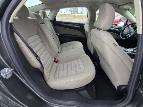 Used 2018 Ford Fusion S image 26