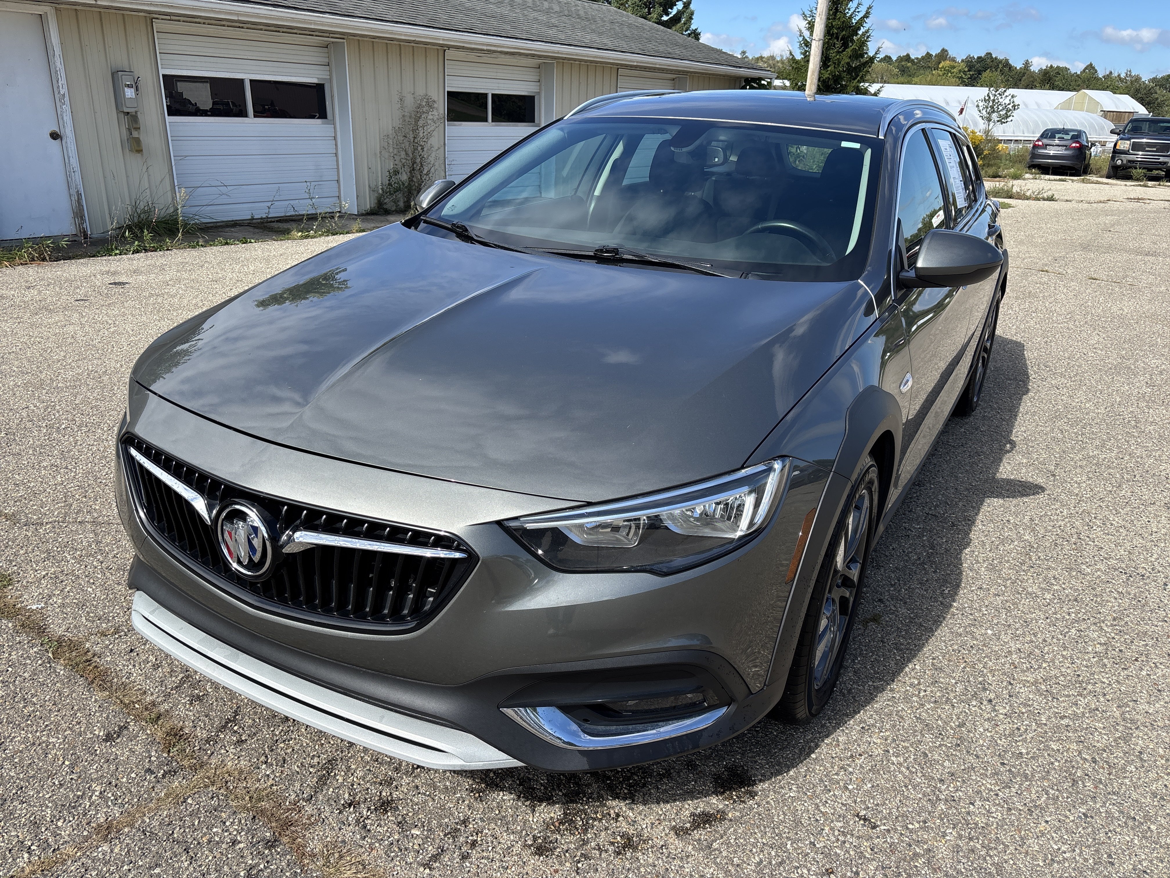 Used 2018 Buick Regal Preferred w/ Sights and Sounds Package AWD/4WD image 11