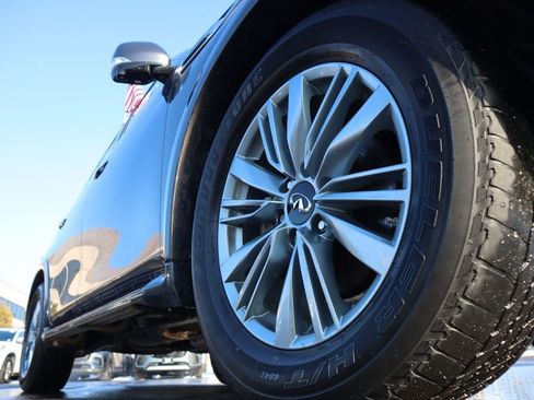 Used 2024 INFINITI QX80 Luxe image 7