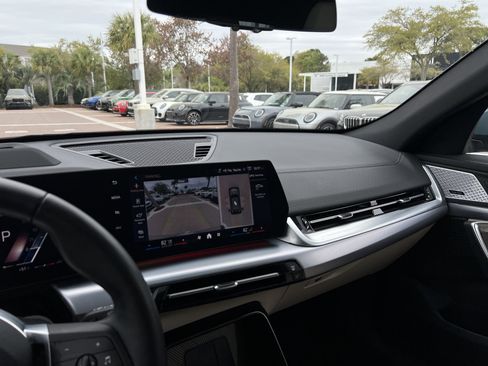 Certified 2025 BMW X2 xDrive28i w/ Premium Package image 29