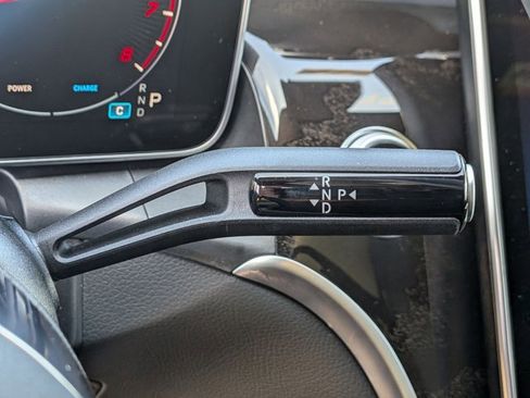 Used 2026 Mercedes-Benz GLC 300 4MATIC image 11