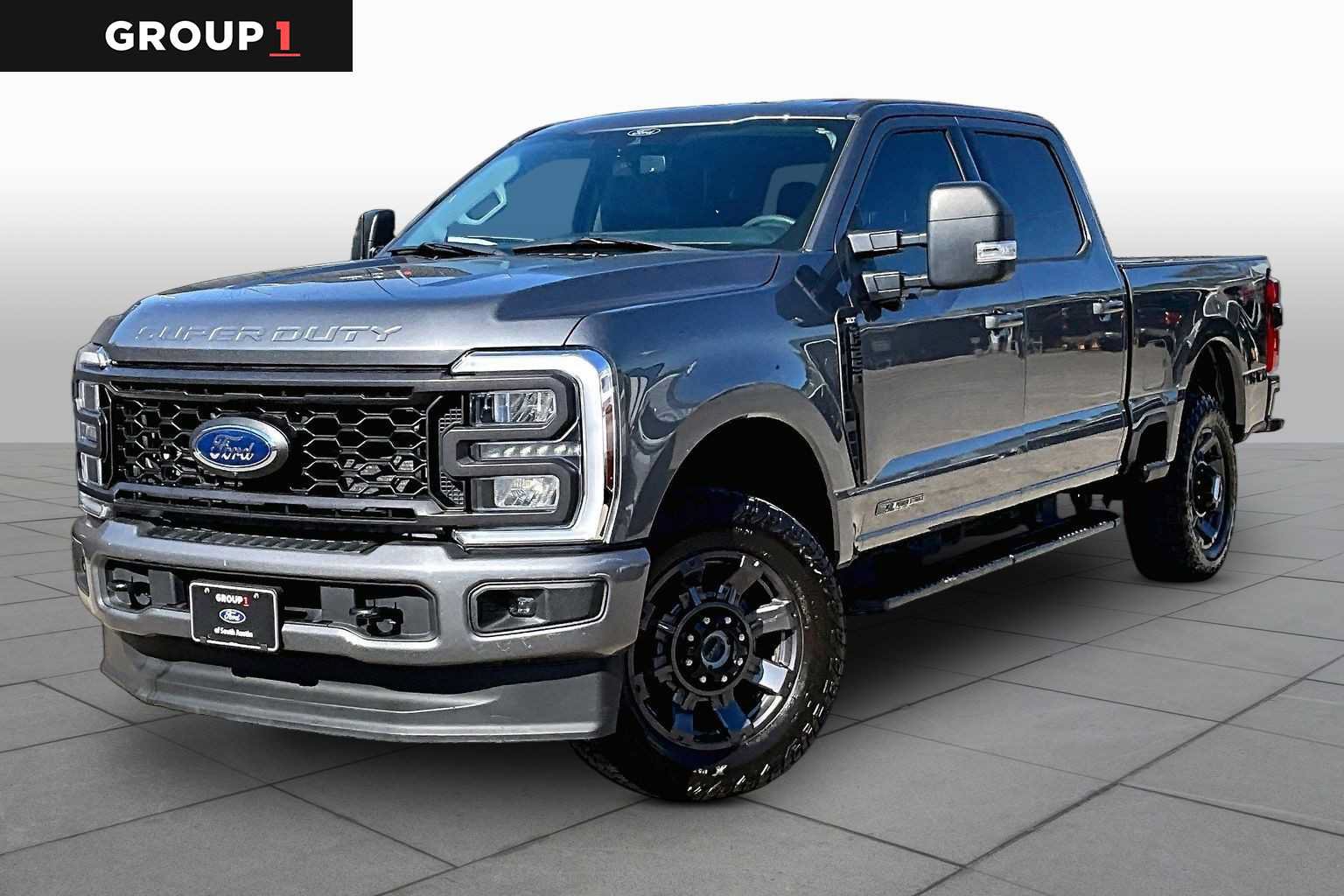 Used 2024 Ford F250 XLT w/ XLT Premium Package AWD/4WD image 1