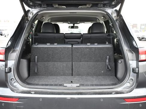 Used 2024 Mitsubishi Outlander SE AWD/4WD image 27