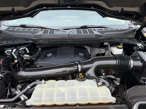 Used 2022 Ford F150 Lariat AWD/4WD image 11