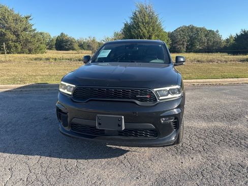 Used 2023 Dodge Durango GT image 2