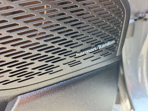 Used 2024 Hyundai Palisade SEL image 24